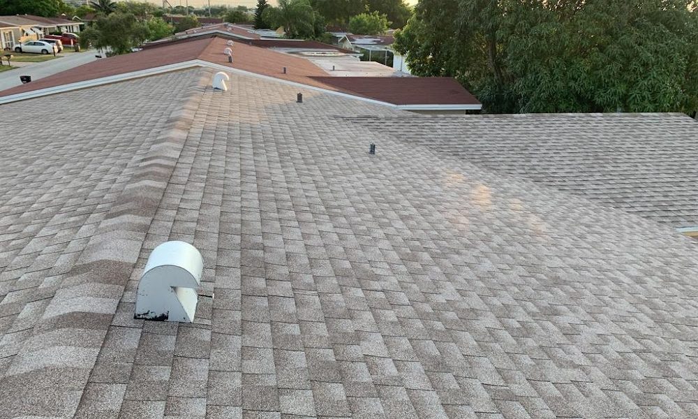 Sombrilla Roofing Contractor